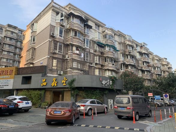 半岛名邸实景图