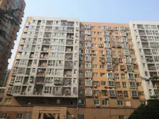 北三环内 明天花园复试三房 满五年 精装修 看房方便