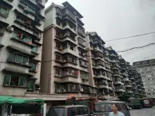 兰花小区 低楼层 看房方便 诚心出售