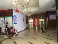 全款房,诚意出售,看房方便,东南朝向。