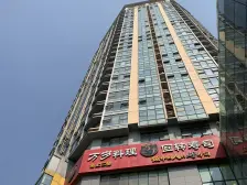 朝阳商圈交通便利此房满五不唯一电梯中层二Z