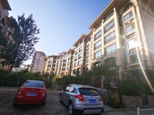 保利二期六楼带阁楼三居室价格可议配套完善