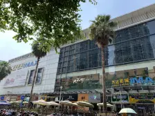 朝阳商圈交通便利此房满五不唯一电梯中层二Z