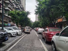 5号线 车站楼上 菜市场楼上 精装一房