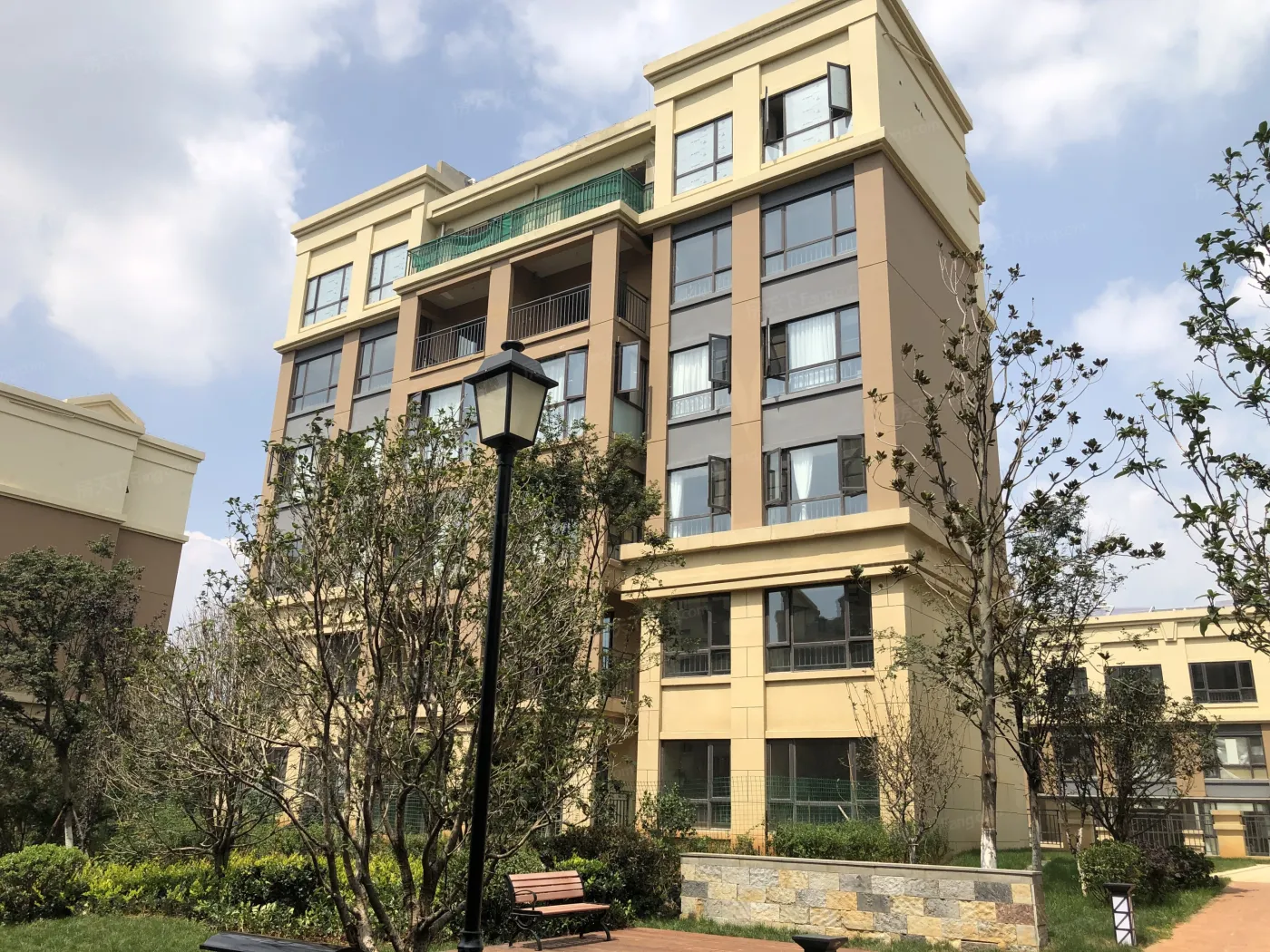 实力山语间图片相册,户型图,样板间图,装修效果图,实景图-昆明房天下