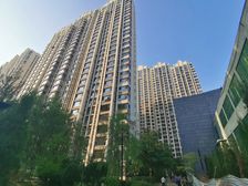 万达公寓 中层南向 精装修 香格里拉 植物园 正翔万达