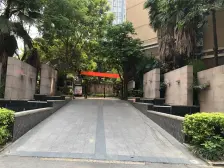 新出一房一厅 低总价 天域香格里拉 朝小区花园 保养好