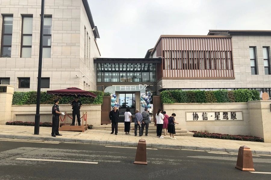 小区相关图