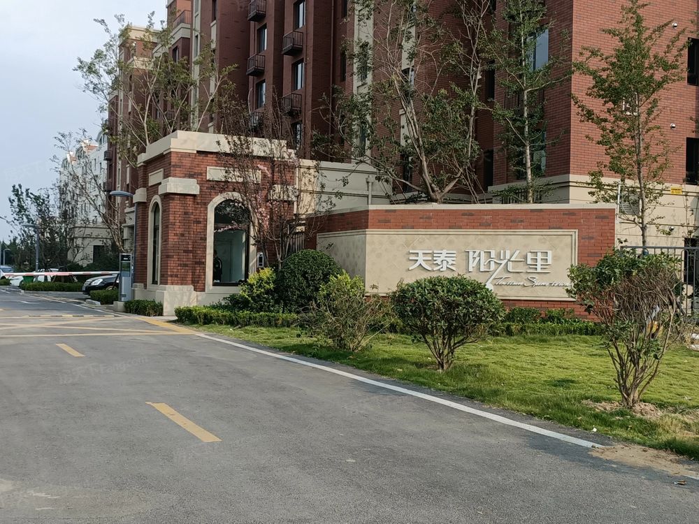 小区相关图