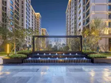 一楼带花园电梯洋房 花园70平 地下室100平