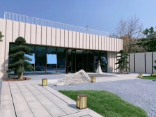 佰和荣筑 4室2厅 南 北