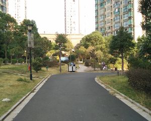 莱茵城 3室1厅 南 北