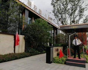 楼层好,视野开阔,采光充足,空气清新