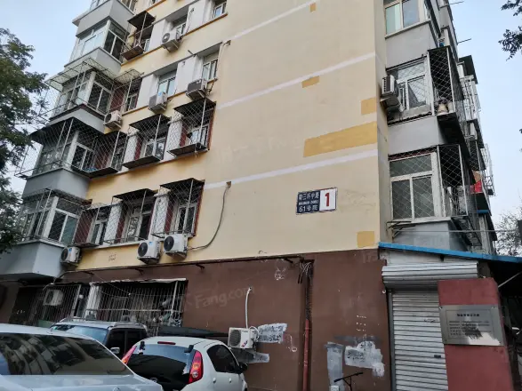 南三环中路61号院实景图