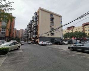 西潞昊宏家园2室1厅东西