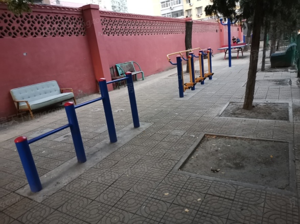 南三环中路61号院实景图