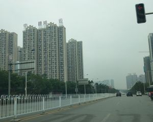 精装修保养很新,业主忍痛割爱,小区人车分流