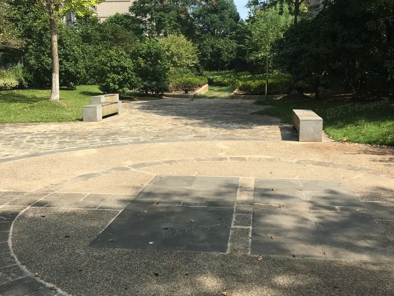 张江汤臣豪园四期实景图