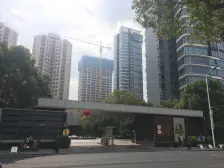 万科翡翠滨江4室2厅3卫南朝向4500.00万元/套出售