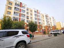 业主诚心出售,小区绿化好,停车方便,看房方便