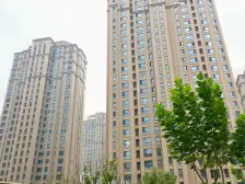 万科翡翠雅宾利 4室3厅 南