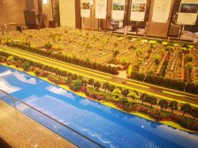 华府下叠有地下室+花园 四室2厅精装修 拎包入住