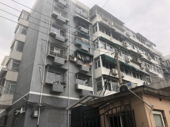 右安门内大街乙8号实景图