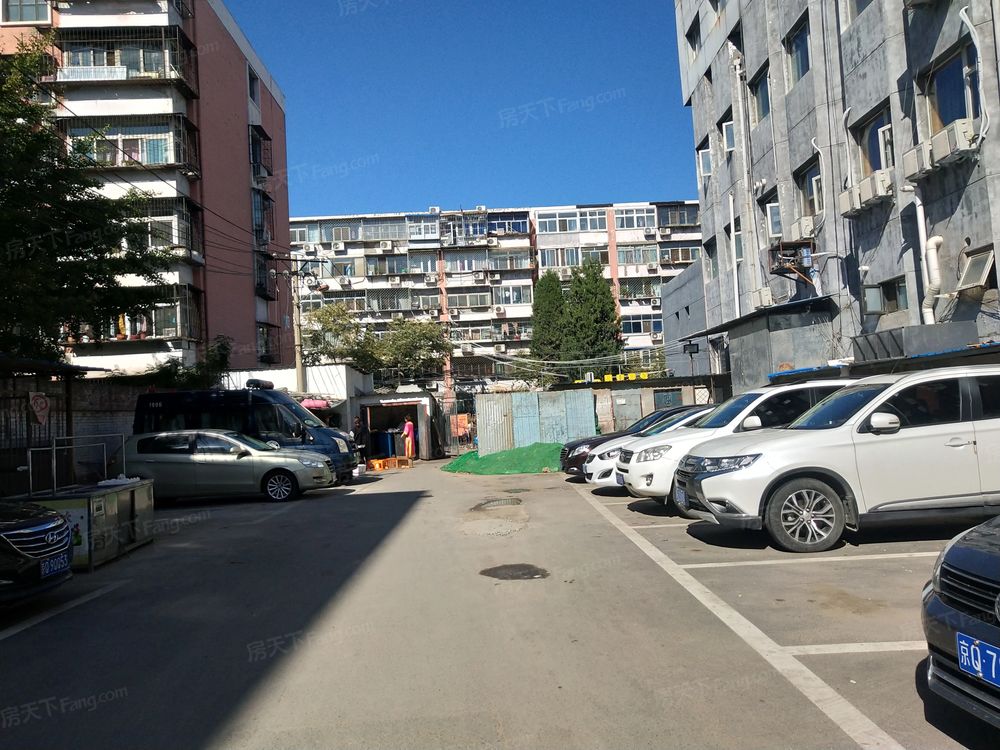 小区相关图