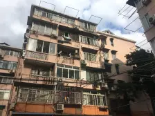 高区视眼开阔,全明户型,健身楼层,不行岚皋路站200米