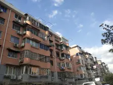 蔷薇八村2室东朝向260.00万元/套出售