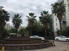 户型方正,业主诚意出售,小区环境优美