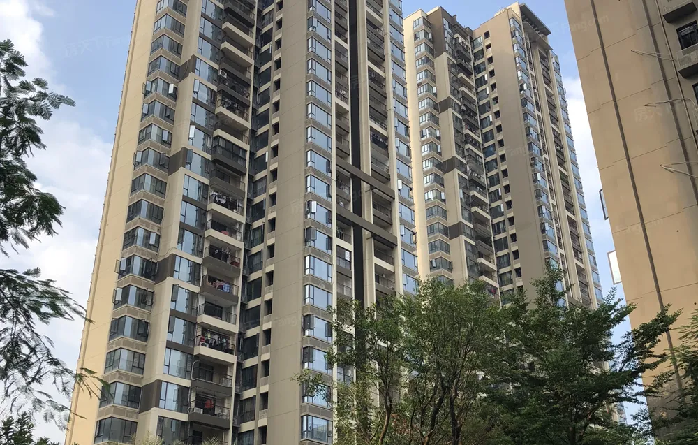 华发未来荟 采光好 错过拍大,南宁西乡塘高新开发区华发未来荟二手房