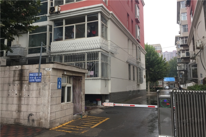 新石中路建工集团宿舍