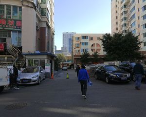 鼎晟国际1室1厅西