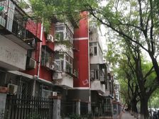 东城,70年产权公寓,2013年电梯直达,满五唯一,世茂物业