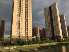 张江南景观位置,不靠高架,看房有钥匙,诚意急售