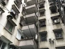 地铁旁,精装两房,业主急售