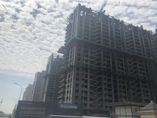 业主诚意出售,房本满五无大税,提前预约看房。