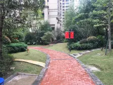 万达商圈大三房 朝南户型 业主诚心出售 交通便捷