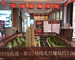 下楼砂子塘视野开阔9成新精装修中高楼层下楼就有商场