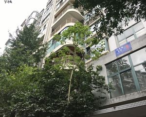 大地锦苑3室2厅东北