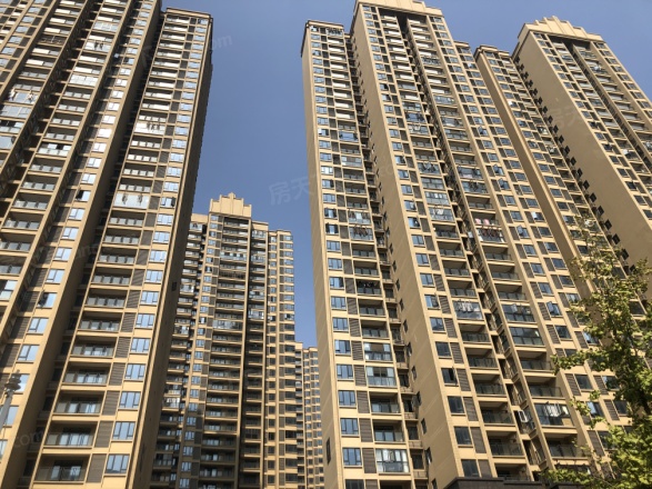 中建文华星城实景图