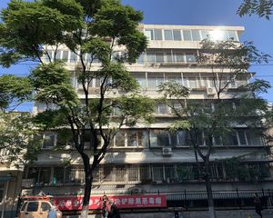 七里庄 次新房 一层的两居室 精装修拎包入住