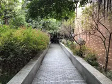 保税区 康兴园一房40万