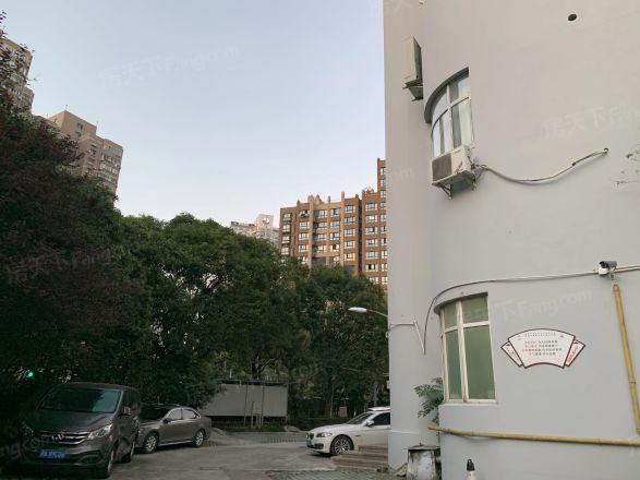 新地大厦实景图