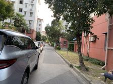 近地铁刚需上车新上房源