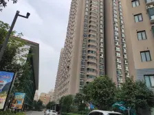此房北向开间,低总价,双气小区,70年大产权