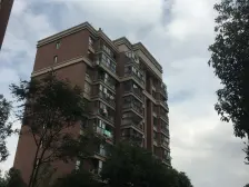 店长推荐+门店聚焦+精装修小三房+拎包入住+诚意出售