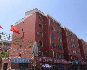 业主诚意出售,小区绿化好,停车方便,看房方便