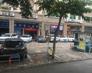 季华花园一梯两户南北对流楼层好视野宽阔采光好